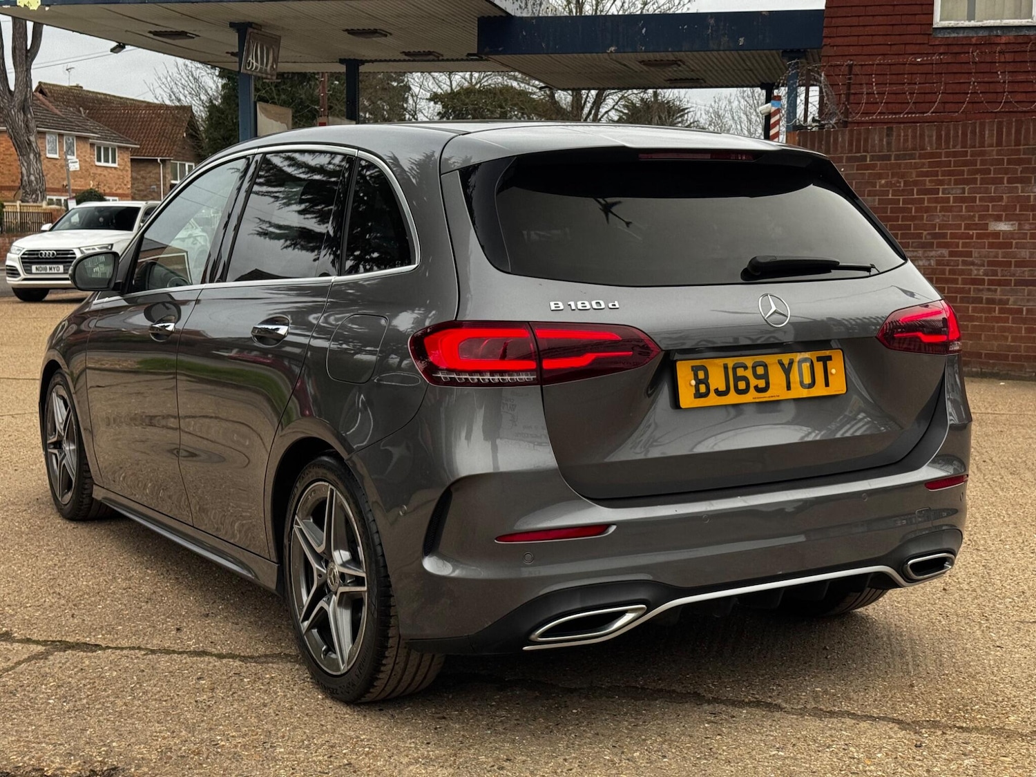 Used Mercedes-Benz B Class 2019 for sale - 77908899: Photo 4