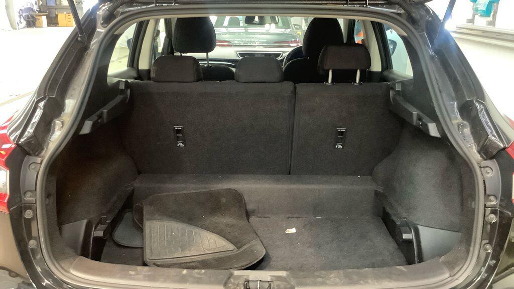 Used Nissan Qashqai for sale - 77824583: Photo 11