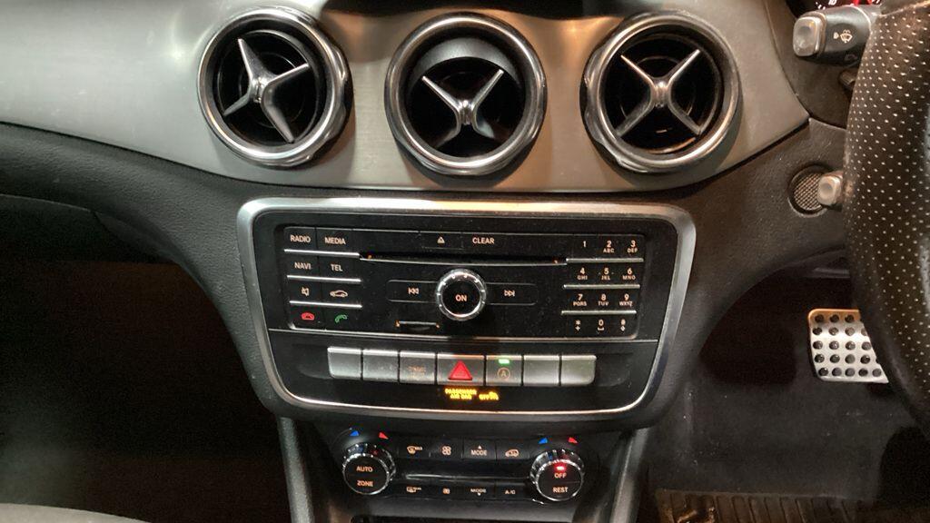 Used Mercedes-Benz GLA 2018 for sale - 76839693: Photo 11