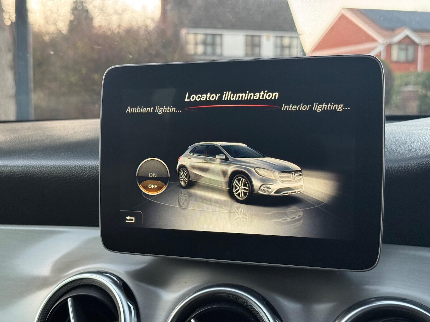 Used Mercedes-Benz GLA 2018 for sale - 76839693: Photo 34