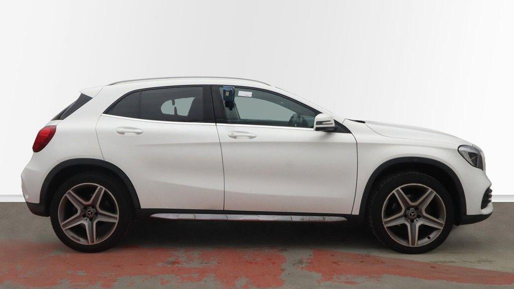 Used Mercedes-Benz GLA 2018 for sale - 76839693: Photo 5