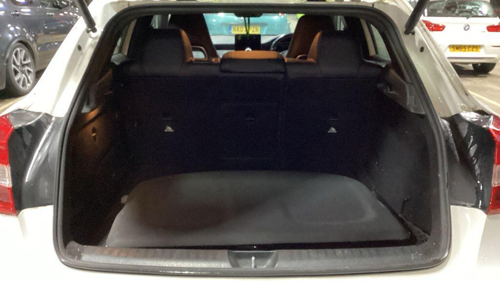 Used Mercedes-Benz GLA 2018 for sale - 76839693: Photo 7