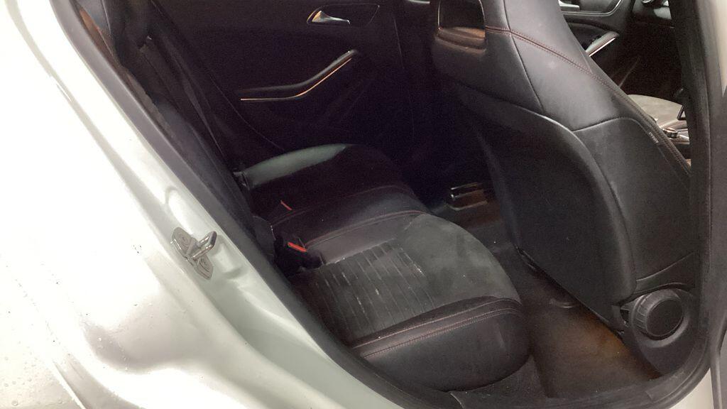 Used Mercedes-Benz GLA 2018 for sale - 76839693: Photo 8