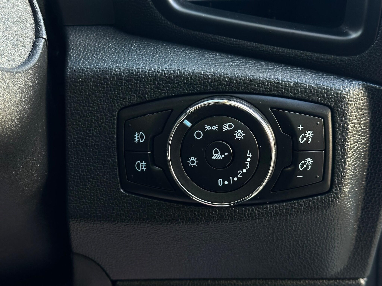 Used Ford Ecosport 2018 for sale - 76371504: Photo 15