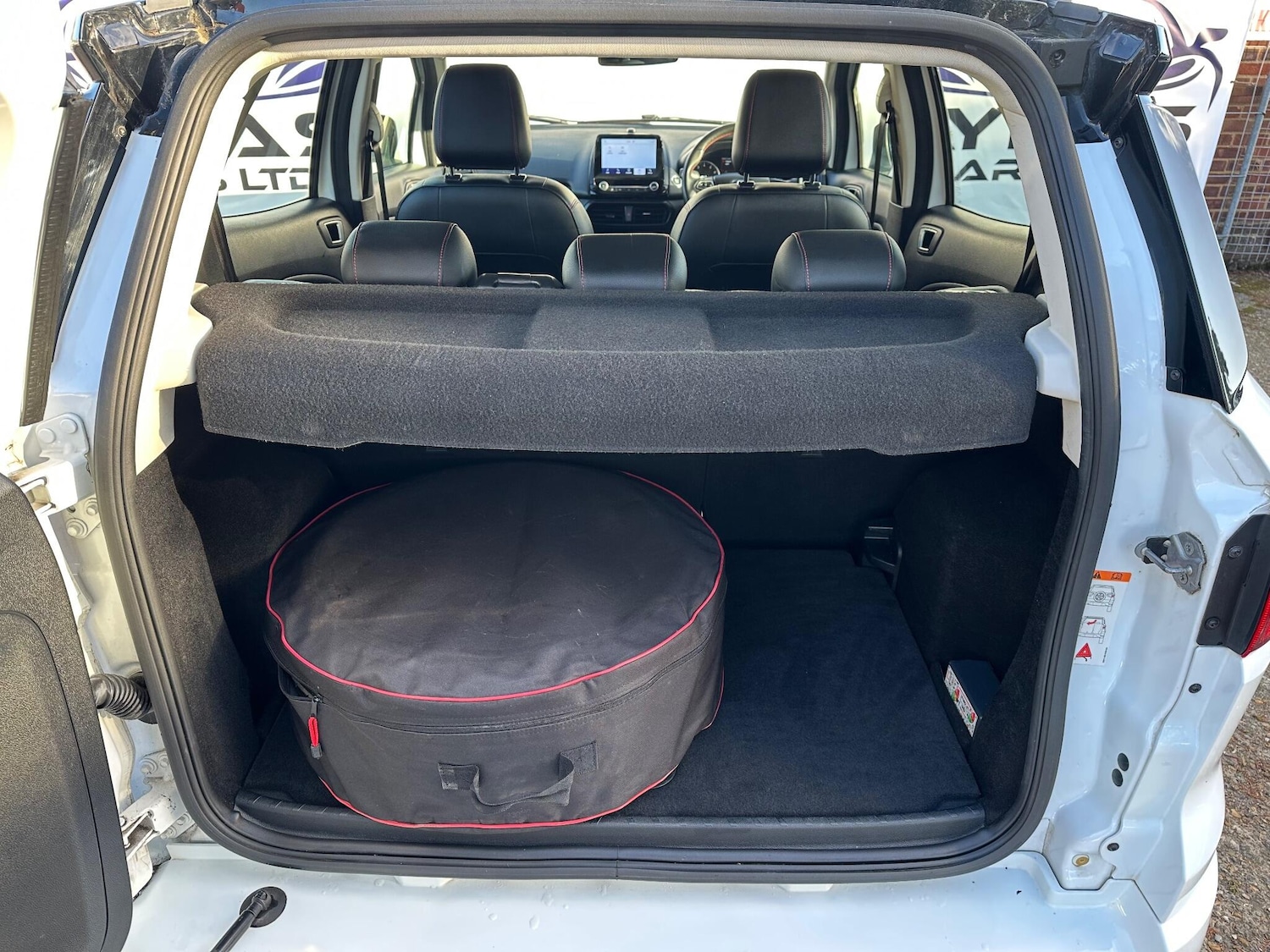 Used Ford Ecosport 2018 for sale - 76371504: Photo 30
