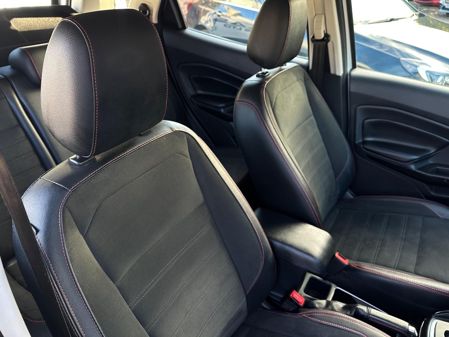 Used Ford Ecosport 2018 for sale - 76371504: Photo 47