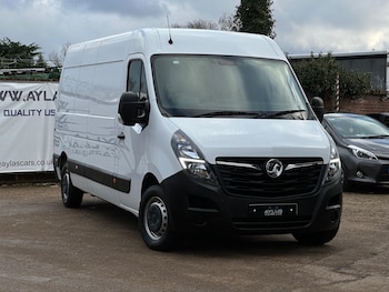 Vauxhall Movano feature image