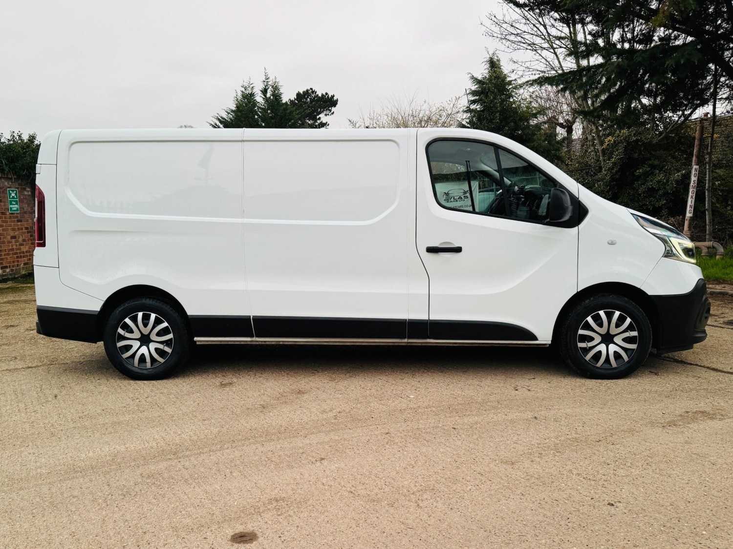 Used Renault Trafic 2020 for sale - 77040278: Photo 8