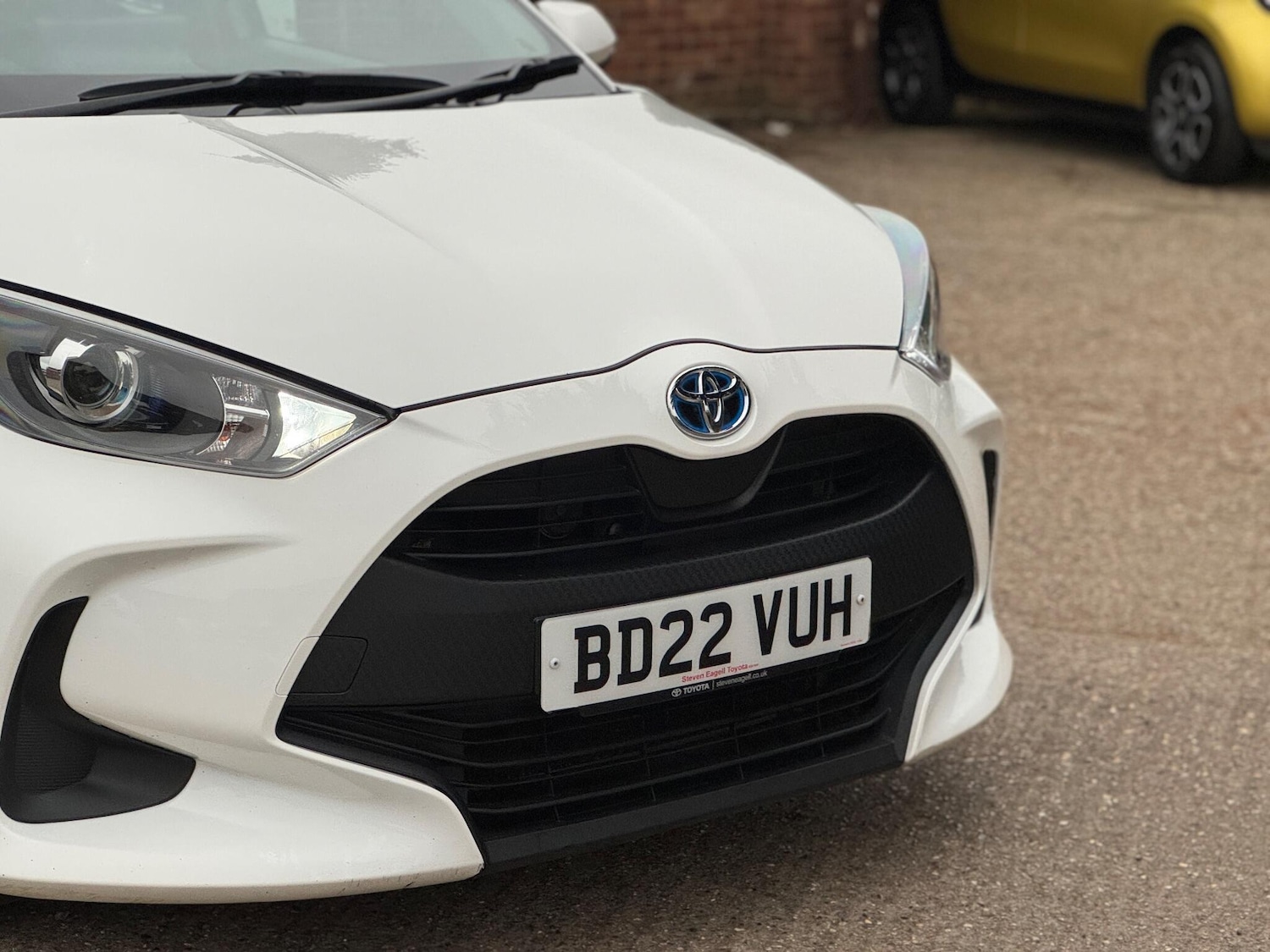 Used Toyota Yaris 2022 for sale - 76270006: Photo 3