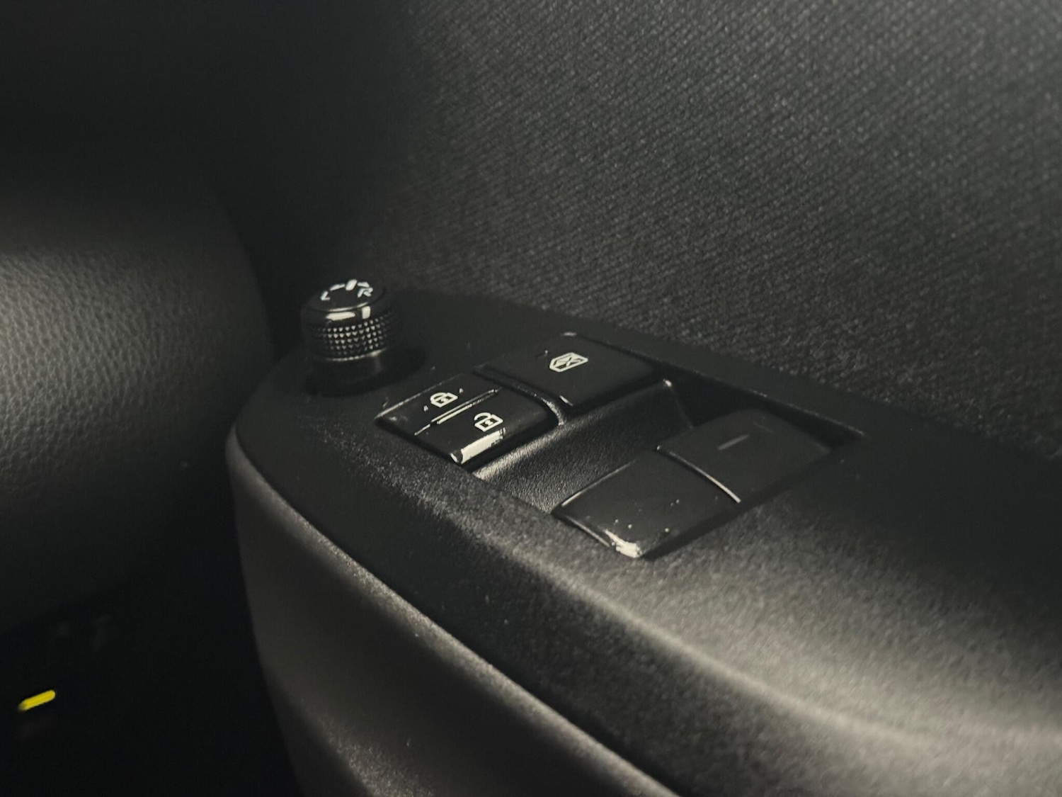 Used Toyota Yaris 2022 for sale - 76270006: Photo 30