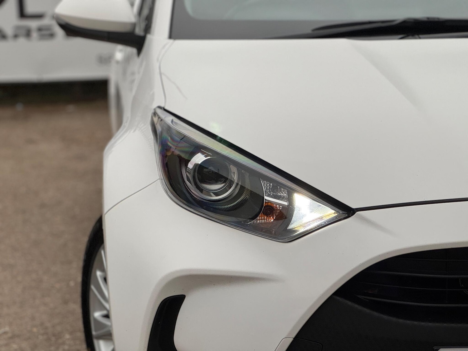 Used Toyota Yaris 2022 for sale - 76270006: Photo 4