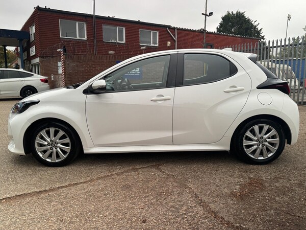 Used Toyota Yaris 2022 for sale - 76270006: Photo 9