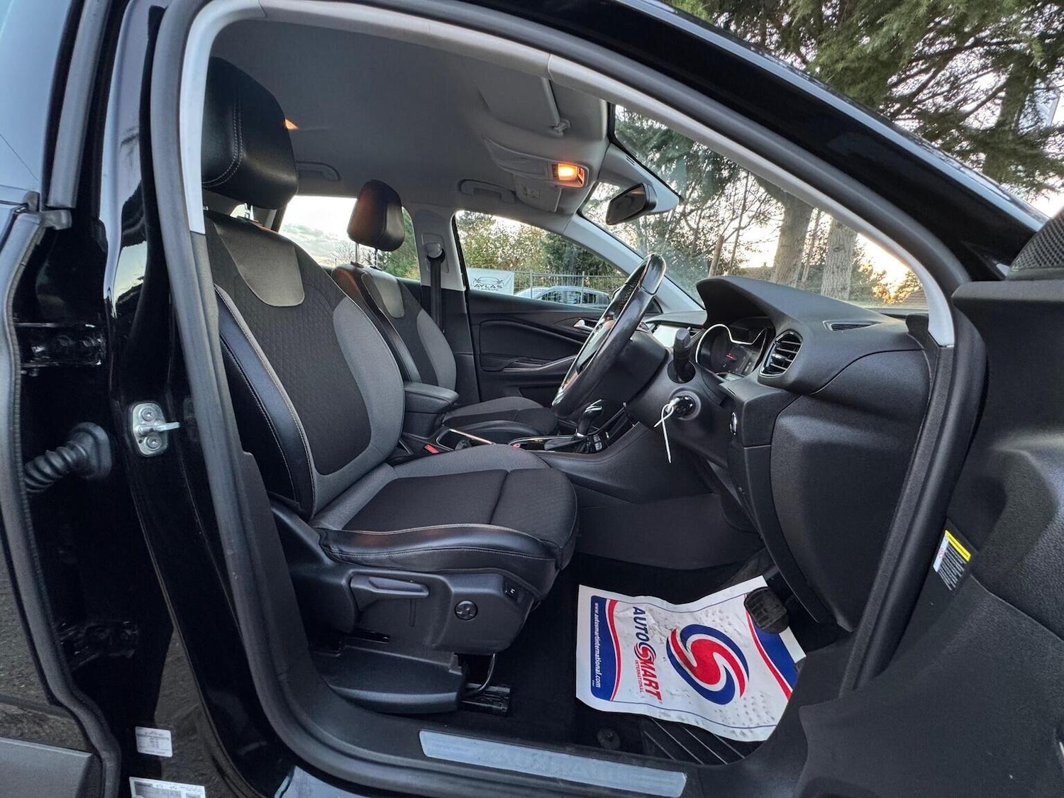 Used Vauxhall Grandland X 2018 for sale - 77537849: Photo 15