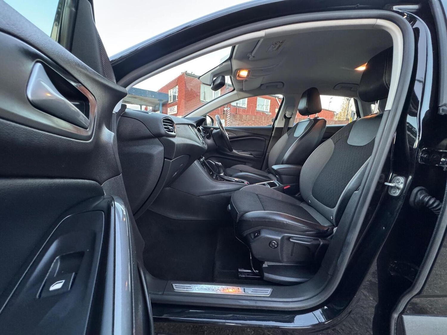 Used Vauxhall Grandland X 2018 for sale - 77537849: Photo 31