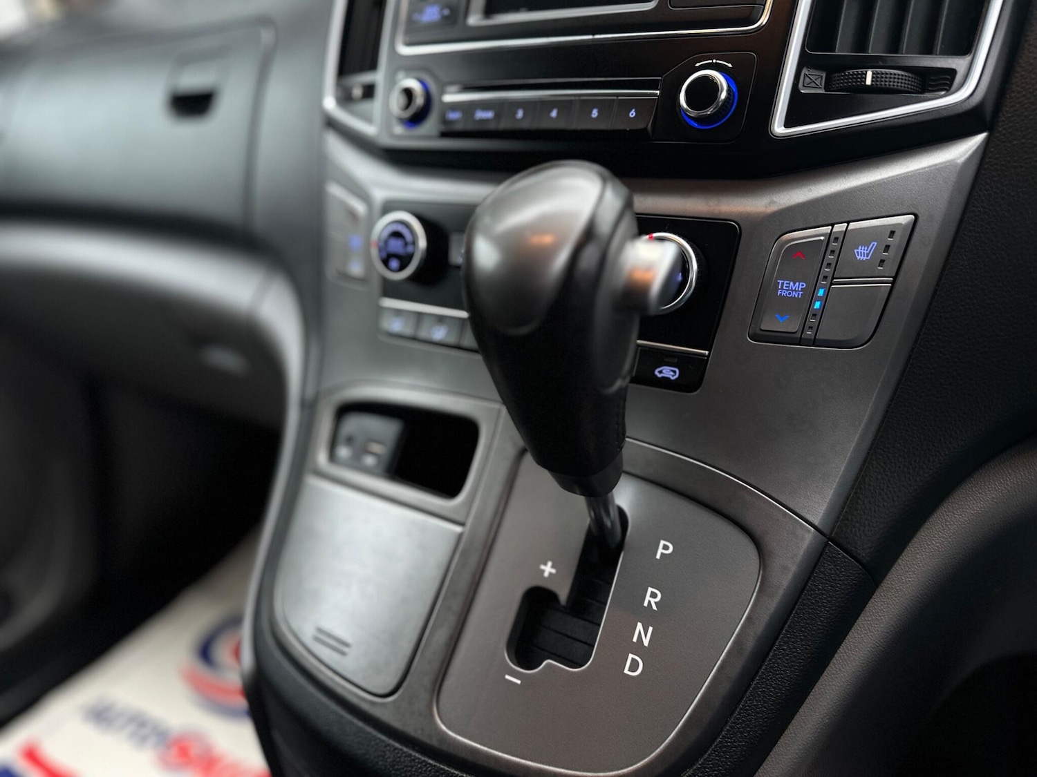 Used Hyundai i800 2016 for sale - 77882802: Photo 15