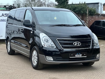 Used Hyundai i800 2016 for sale - 77882802: Photo