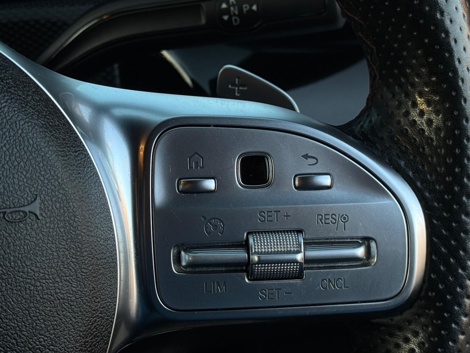 Used Mercedes-Benz A-Class 2018 for sale - 77098025: Photo 15