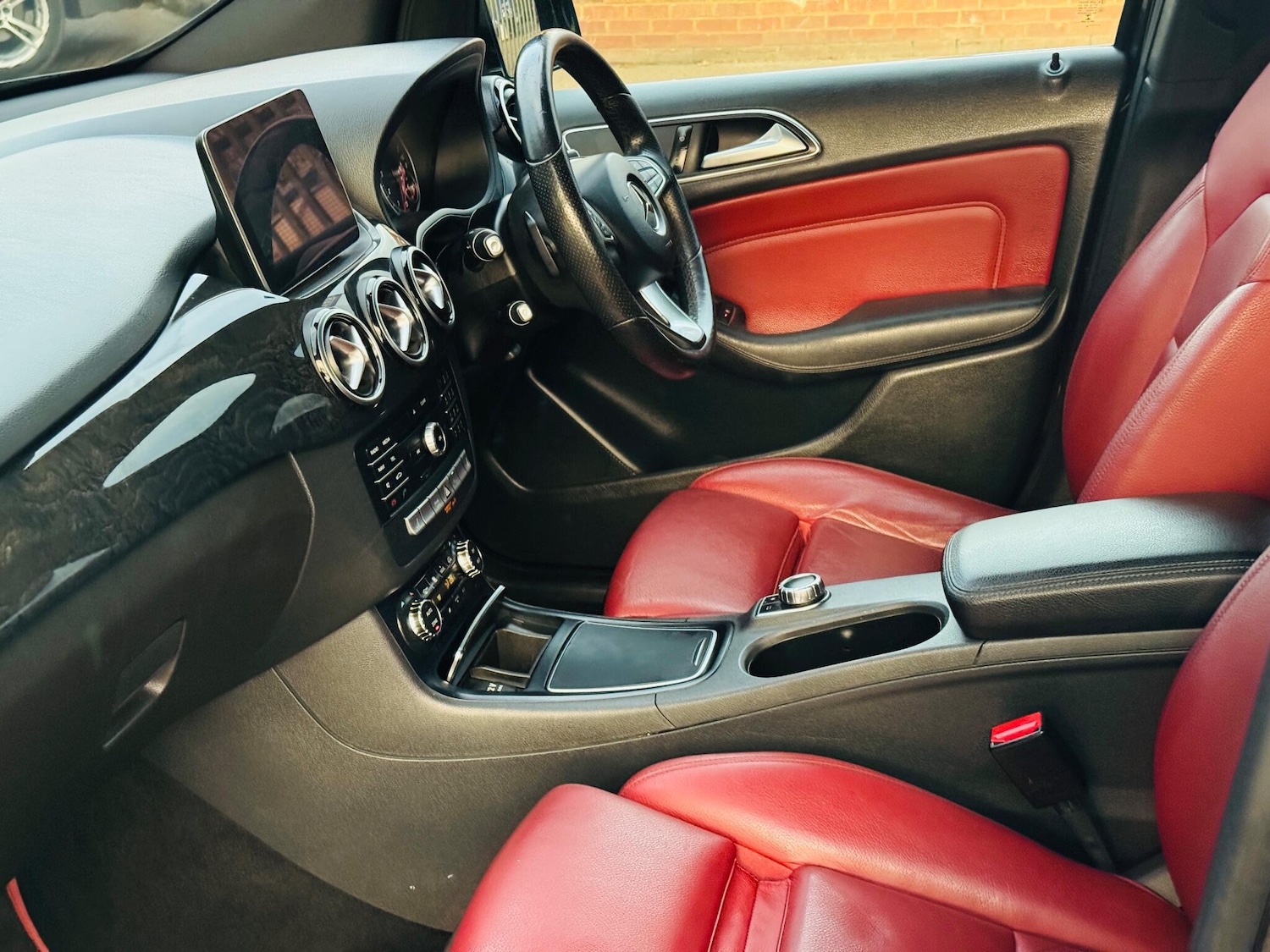 Used Mercedes-Benz B Class 2018 for sale - 76646319: Photo 41