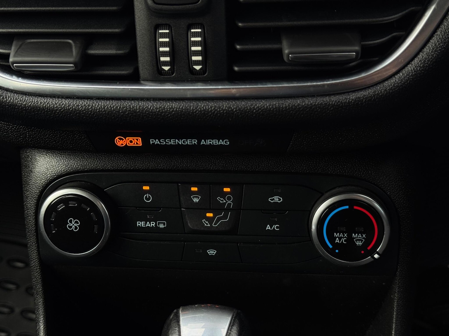 Used Ford Fiesta 2018 for sale - 76926681: Photo 17