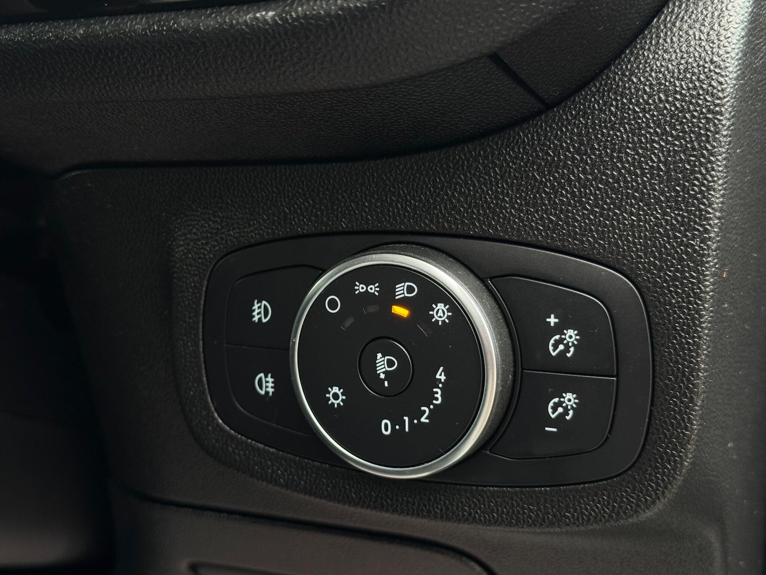 Used Ford Fiesta 2018 for sale - 76926681: Photo 18