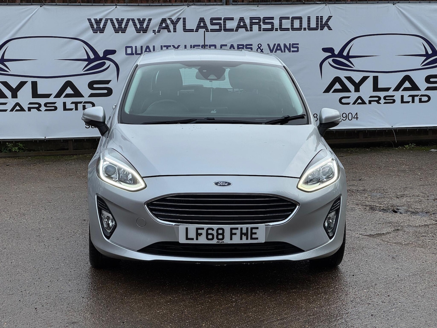 Used Ford Fiesta 2018 for sale - 76926681: Photo 2