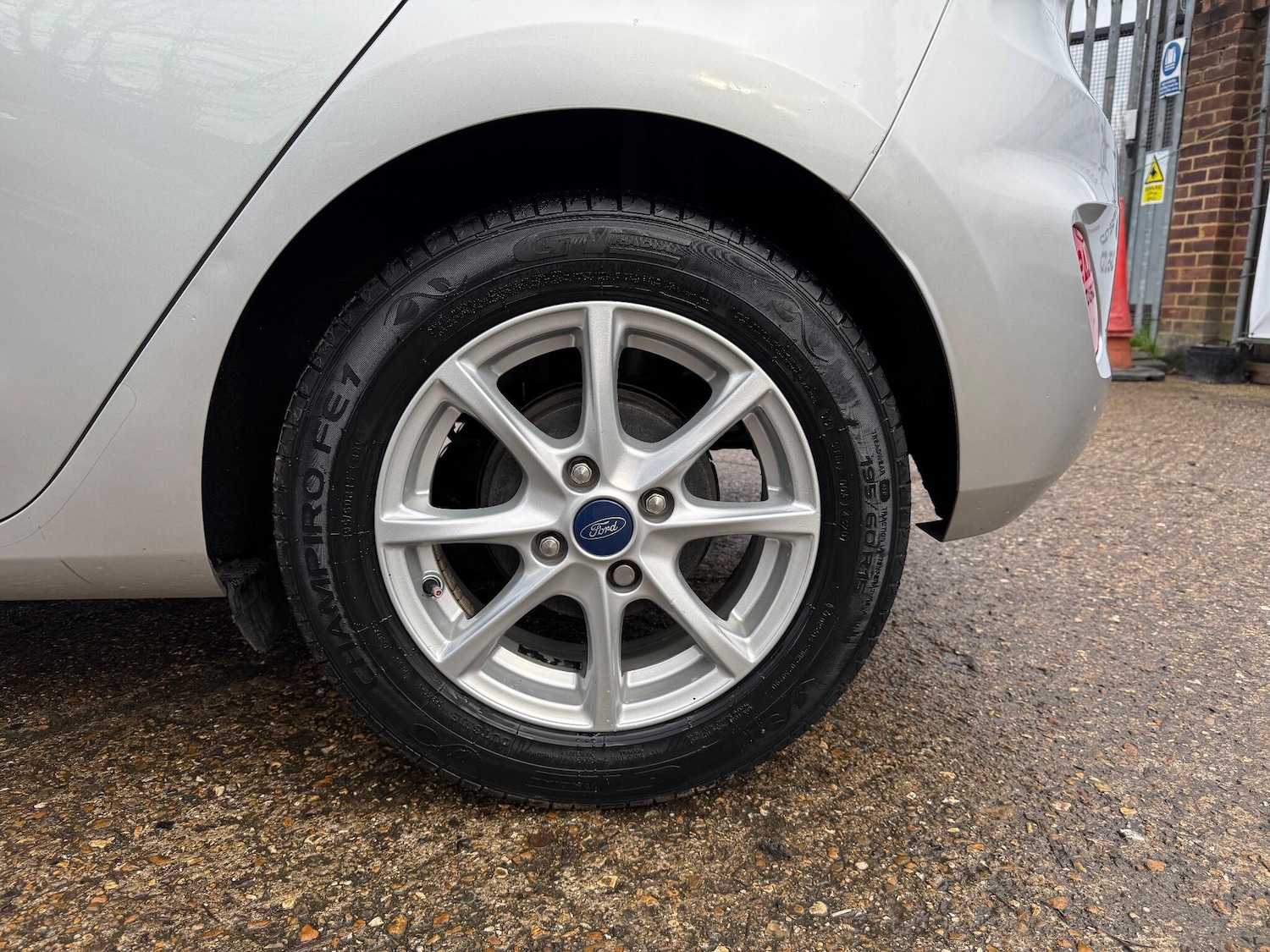 Used Ford Fiesta 2018 for sale - 76926681: Photo 36