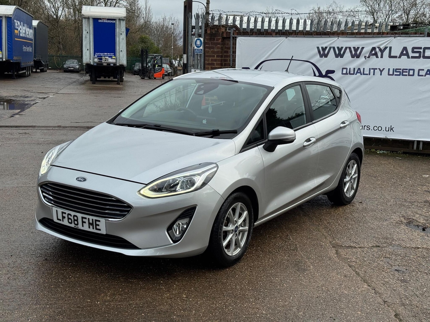 Used Ford Fiesta 2018 for sale - 76926681: Photo 4