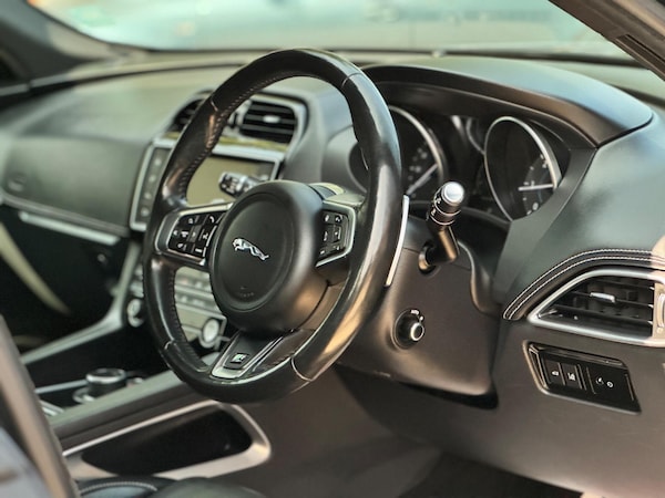 Used Jaguar F-Pace 2017 for sale - 75601357: Photo 11