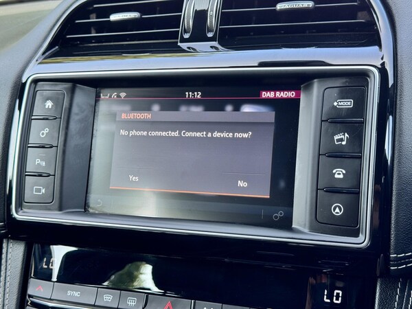 Used Jaguar F-Pace 2017 for sale - 75601357: Photo 37