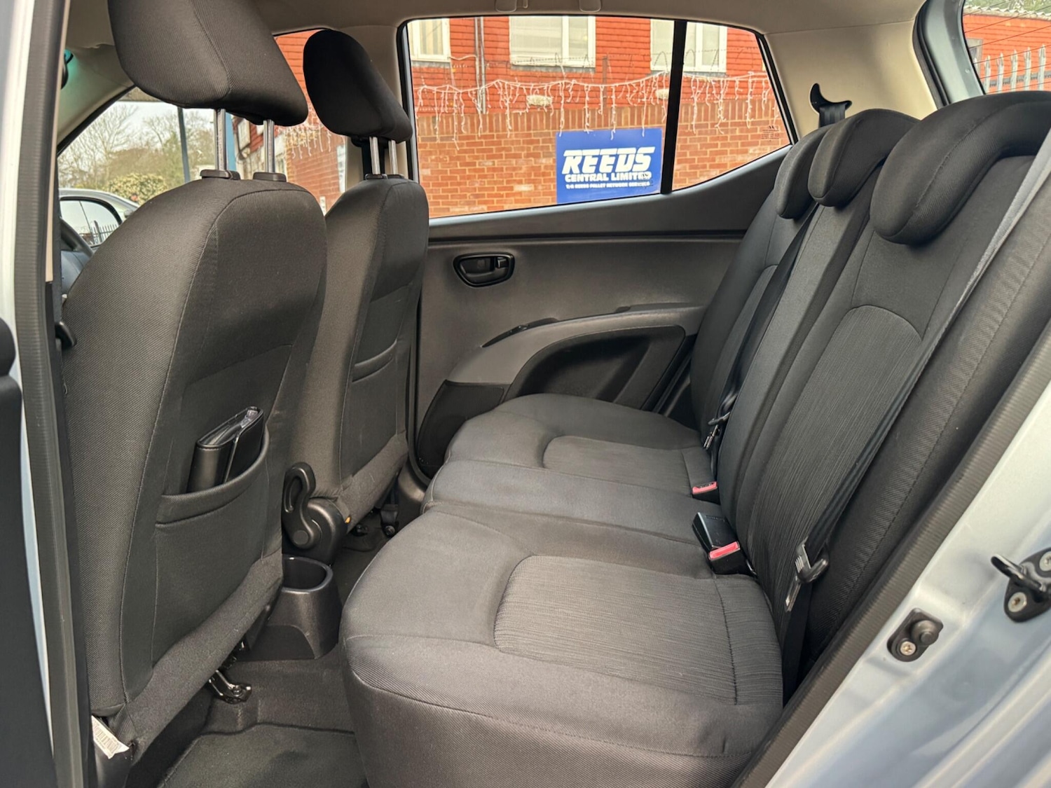 Used Hyundai i10 2011 for sale - 77081954: Photo 10