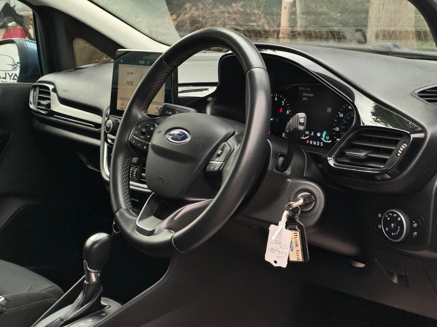 Used Ford Fiesta 2018 for sale - 76644861: Photo 11