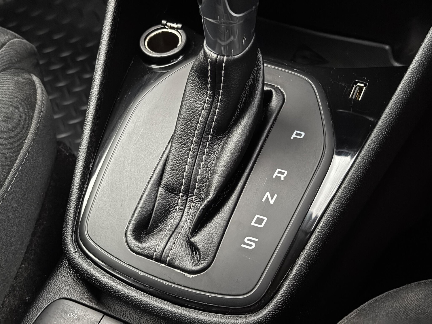 Used Ford Fiesta 2018 for sale - 76644861: Photo 13