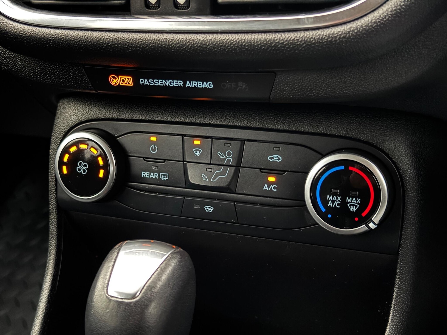 Used Ford Fiesta 2018 for sale - 76644861: Photo 19