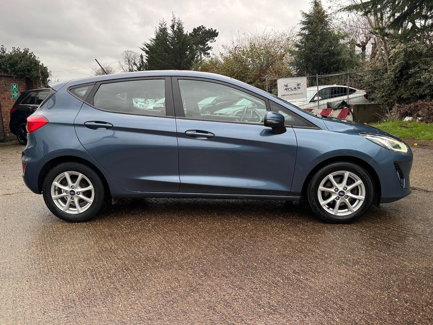 Used Ford Fiesta 2018 for sale - 76644861: Photo 9