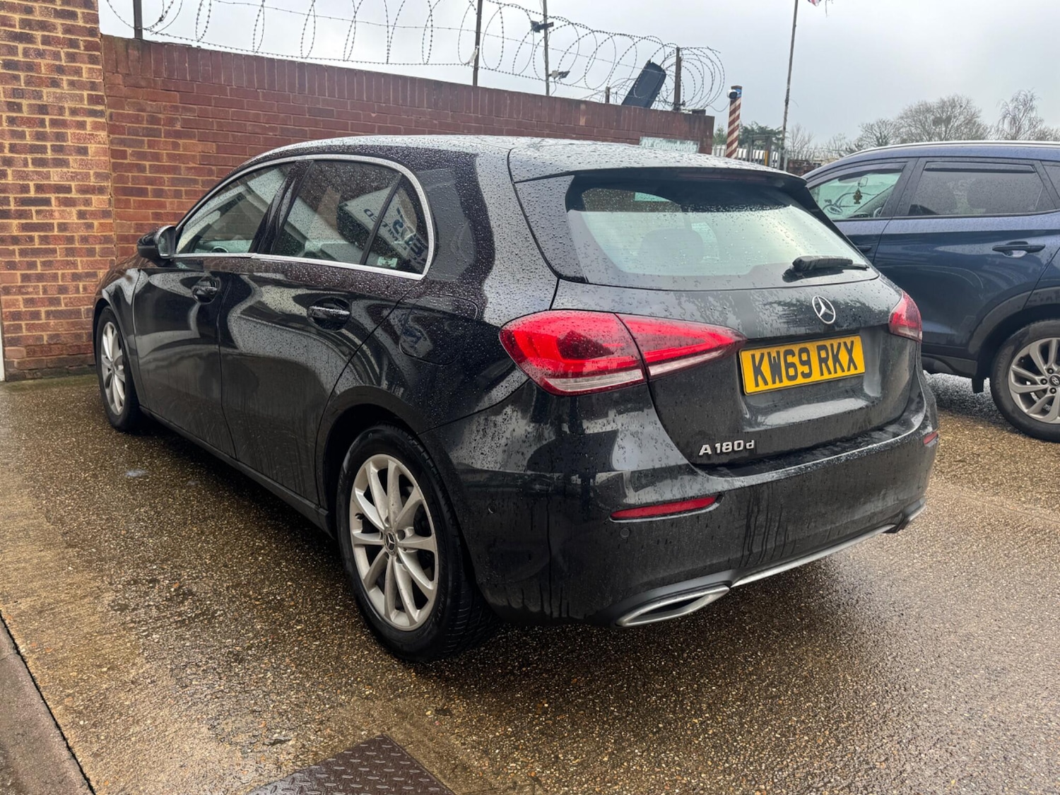 Used Mercedes-Benz A-Class 2020 for sale - 77550331: Photo 2