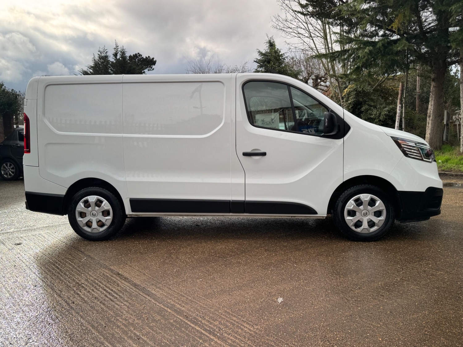 Used Renault Trafic 2022 for sale - 77359171: Photo 11