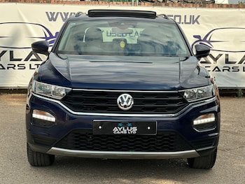 Used Volkswagen T-Roc 2019 for sale - 79303560: Photo