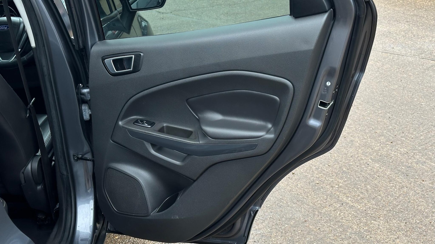 Used Ford Ecosport 2016 for sale - 77612994: Photo 37