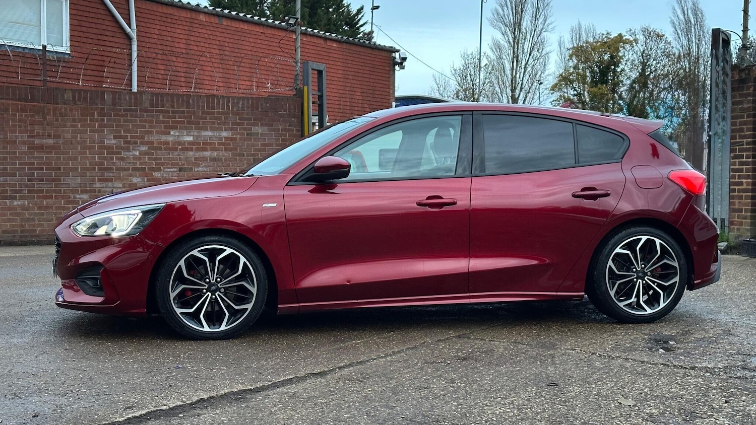Used Ford Focus 2019 for sale - 76839415: Photo 5