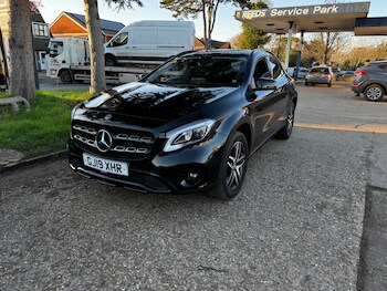 Used Mercedes-Benz GLA 2019 for sale - 77723210: Photo