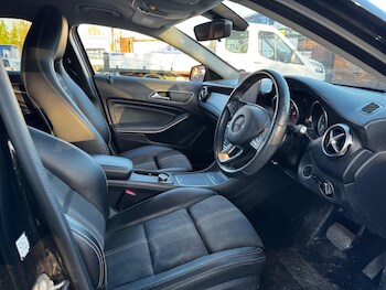 Used Mercedes-Benz GLA 2019 for sale - 77723210: Photo