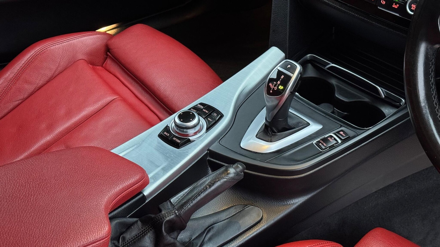 Used BMW 3 Series 2017 for sale - 76592652: Photo 13