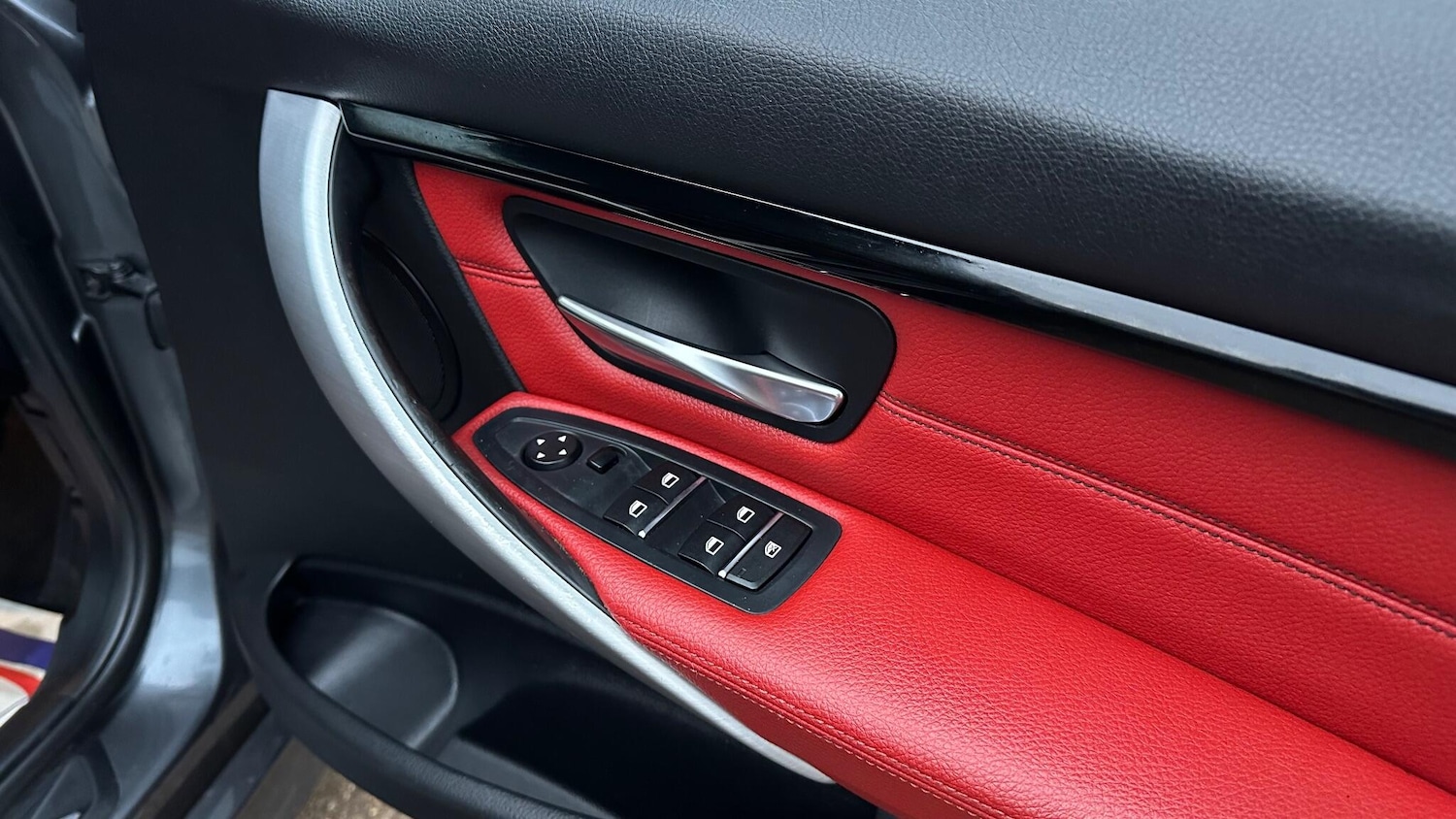 Used BMW 3 Series 2017 for sale - 76592652: Photo 21