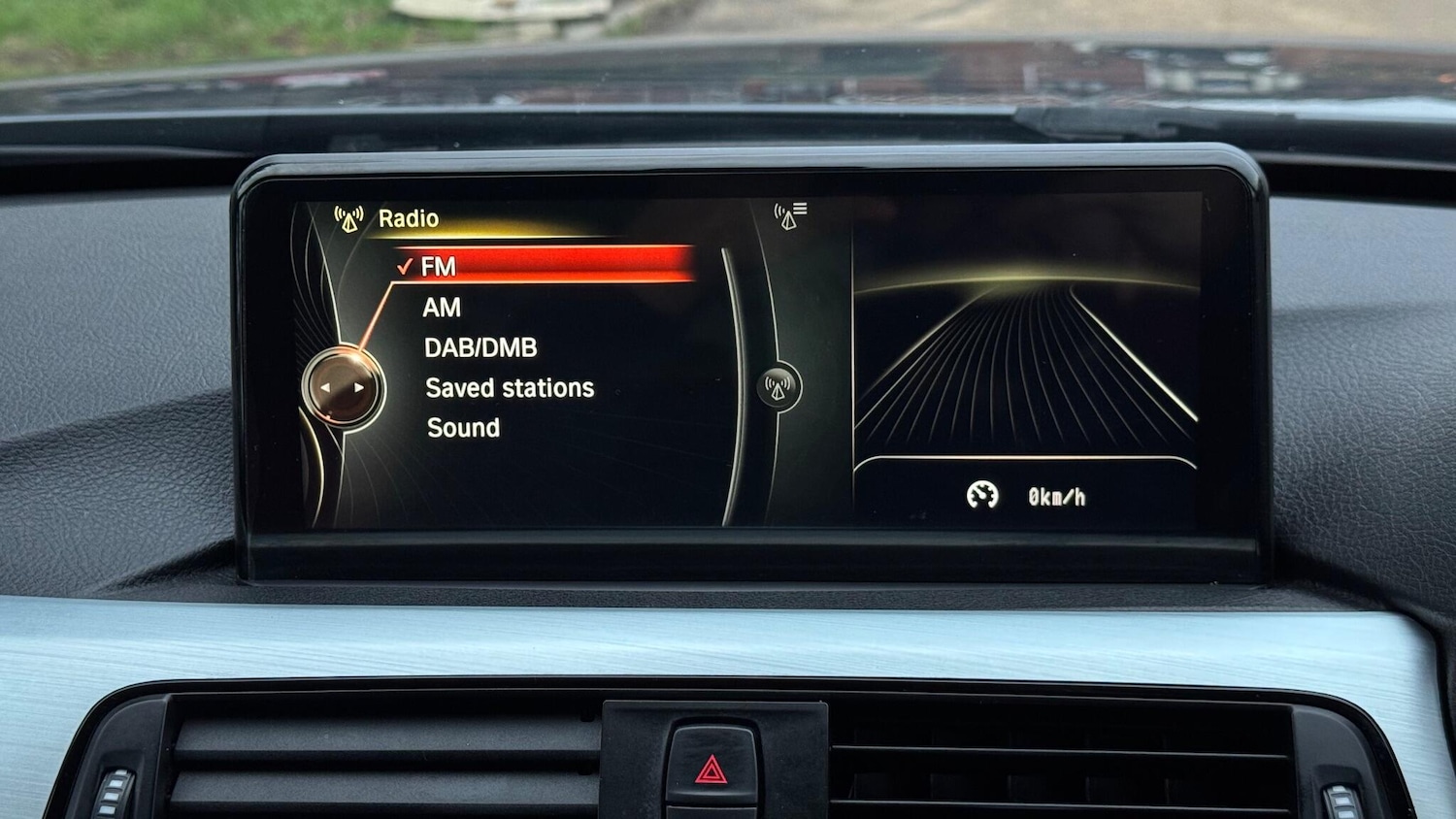 Used BMW 3 Series 2017 for sale - 76592652: Photo 24