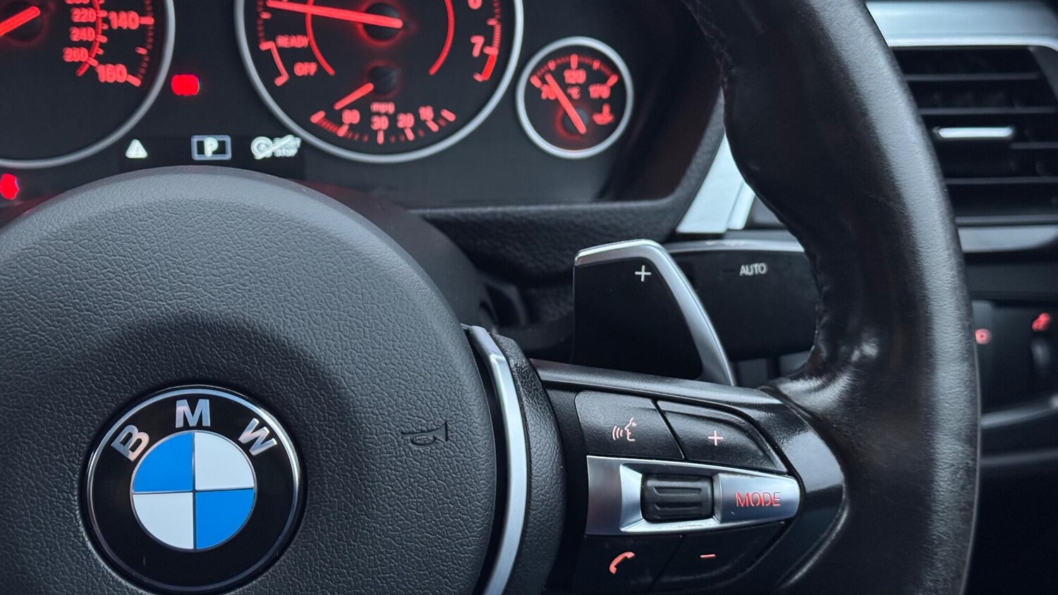 Used BMW 3 Series 2017 for sale - 76592652: Photo 28