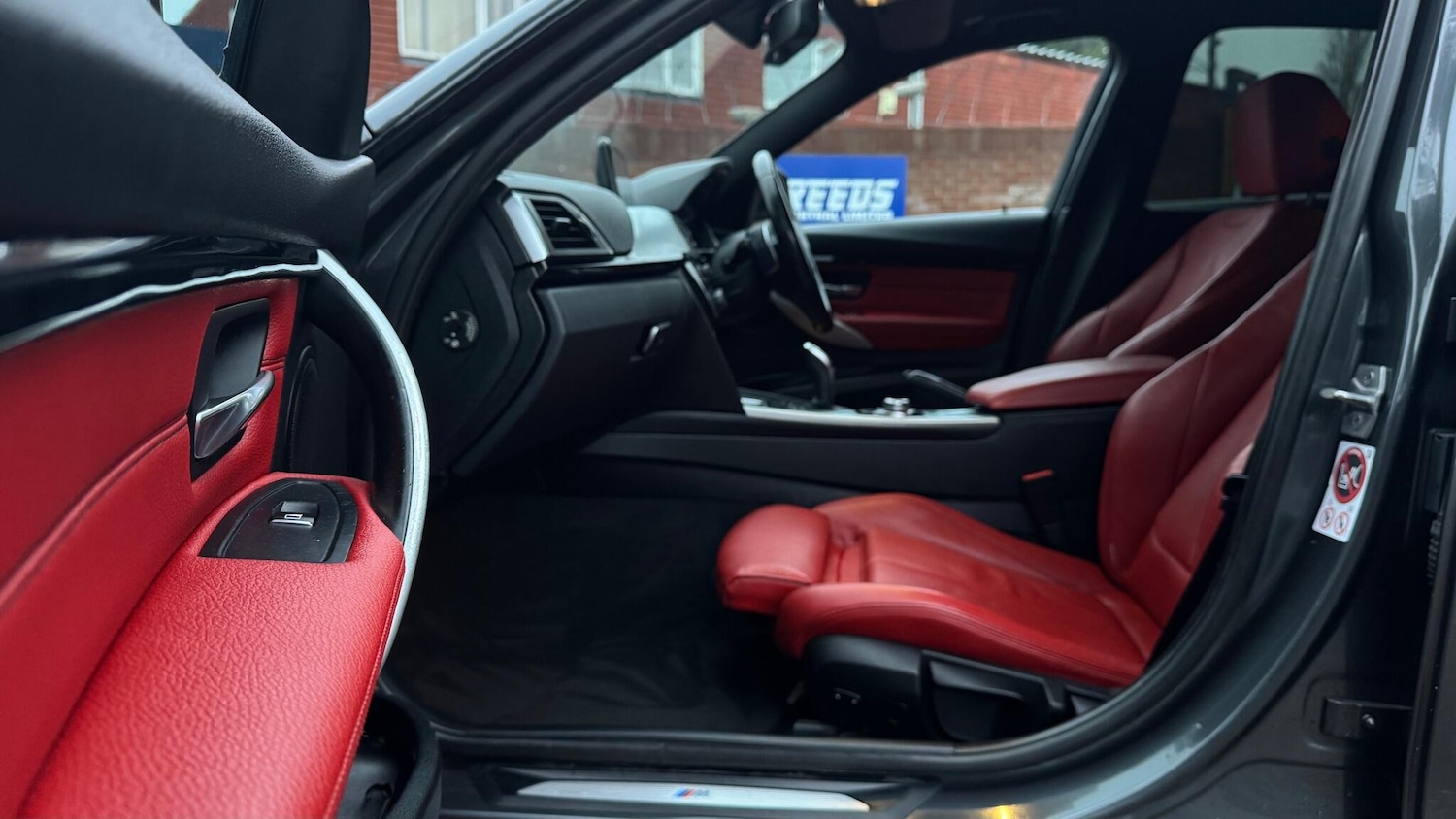 Used BMW 3 Series 2017 for sale - 76592652: Photo 29