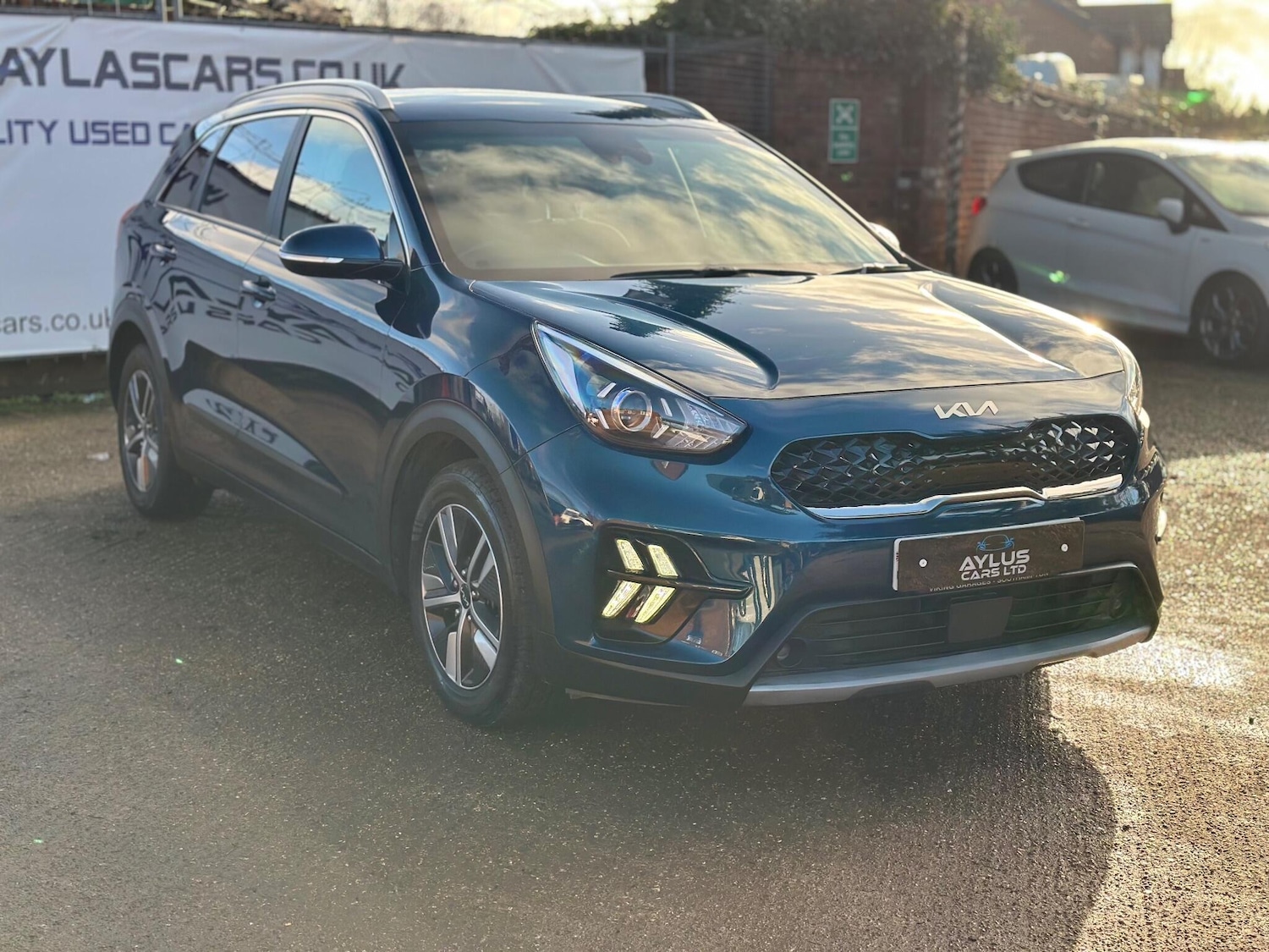 Used Kia Niro 2021 for sale - 76865741: Photo 1