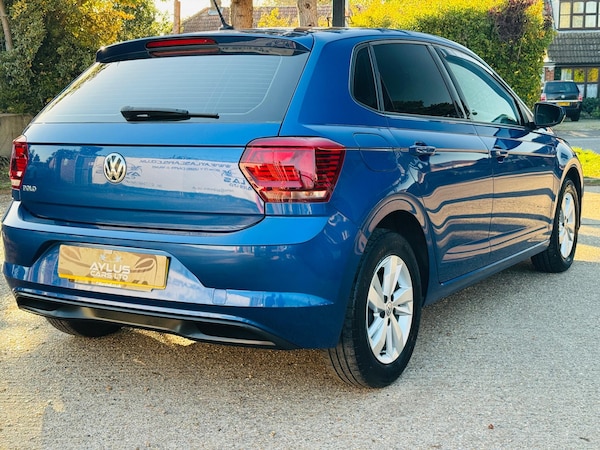 Used Volkswagen Polo 2018 for sale - 76152539: Photo 11