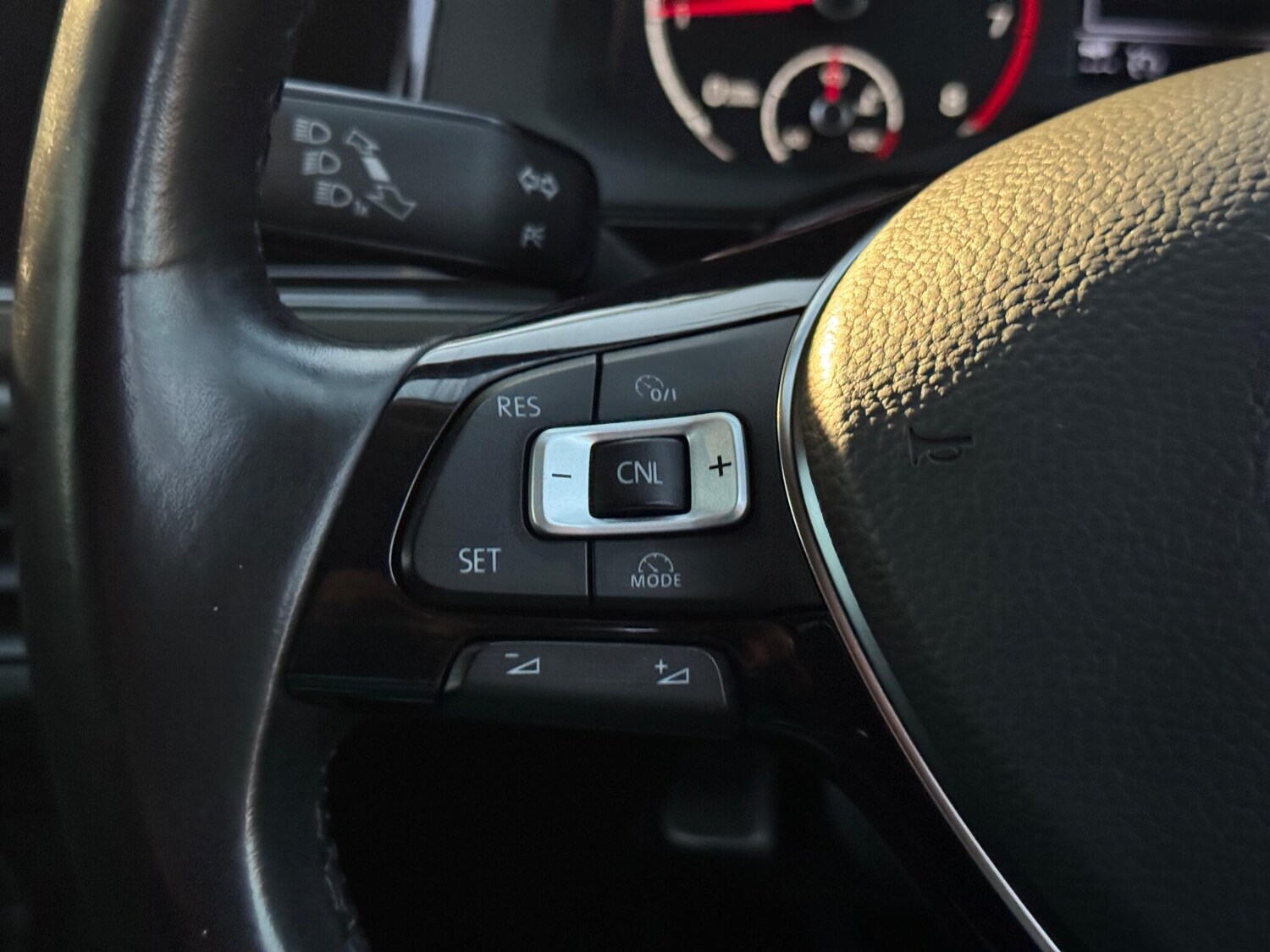 Used Volkswagen Polo 2018 for sale - 76152539: Photo 28