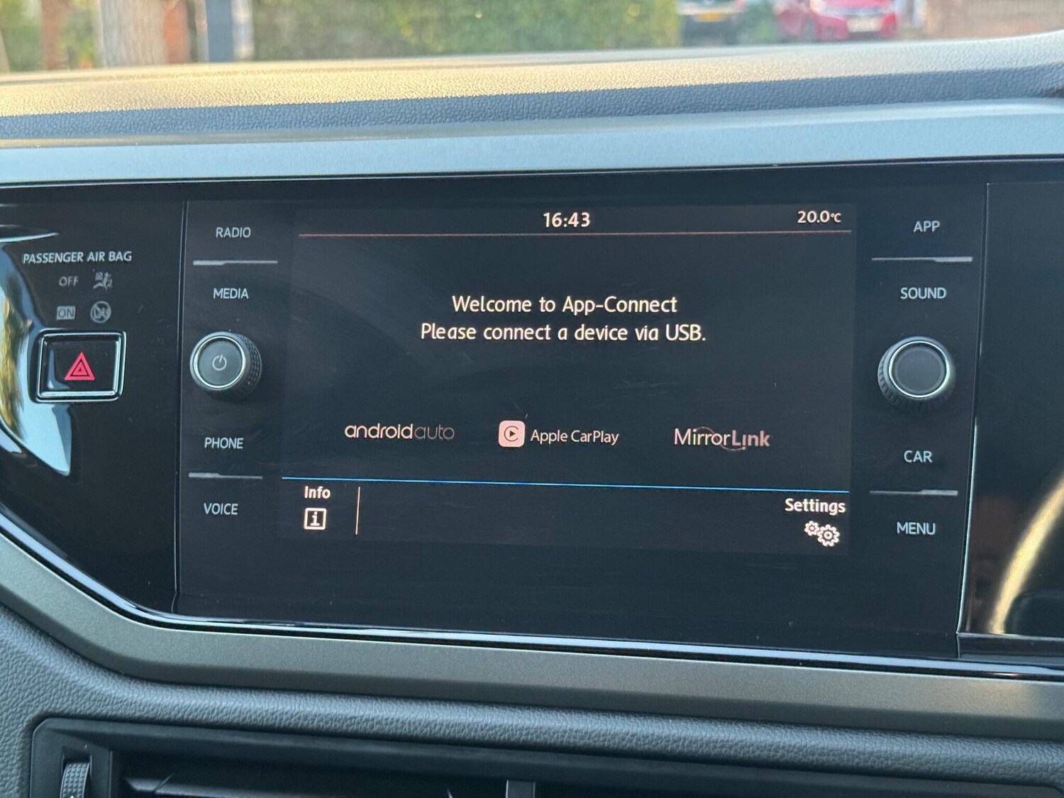 Used Volkswagen Polo 2018 for sale - 76152539: Photo 33